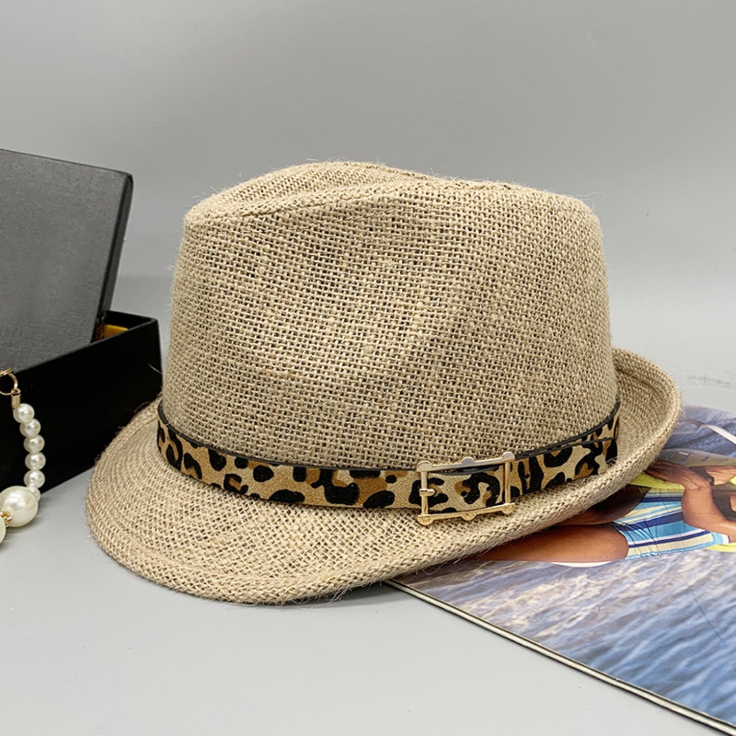 Short Brim Jute Cloth Hat