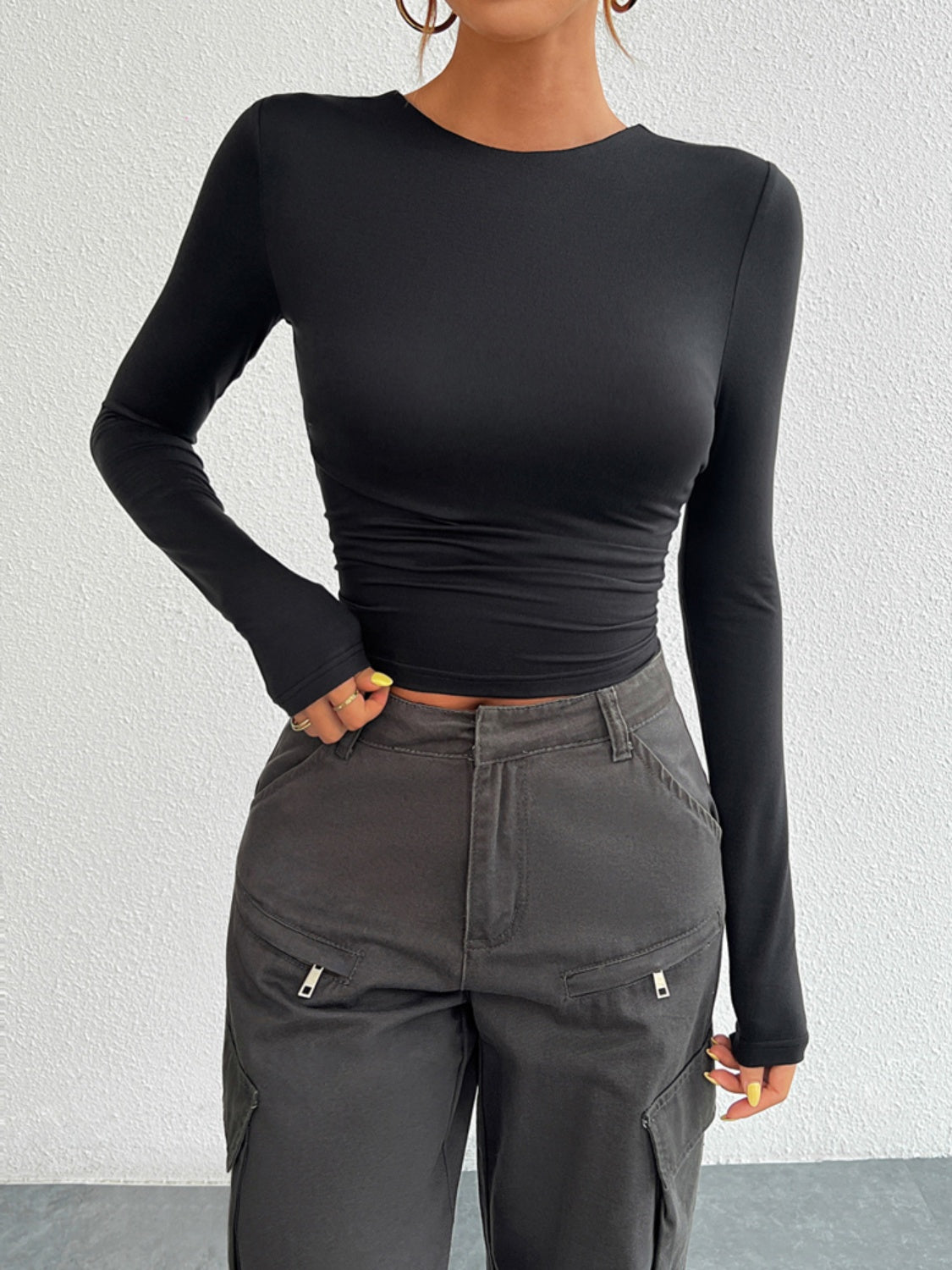 Devine Backless Round Neck Long Sleeve T-Shirt