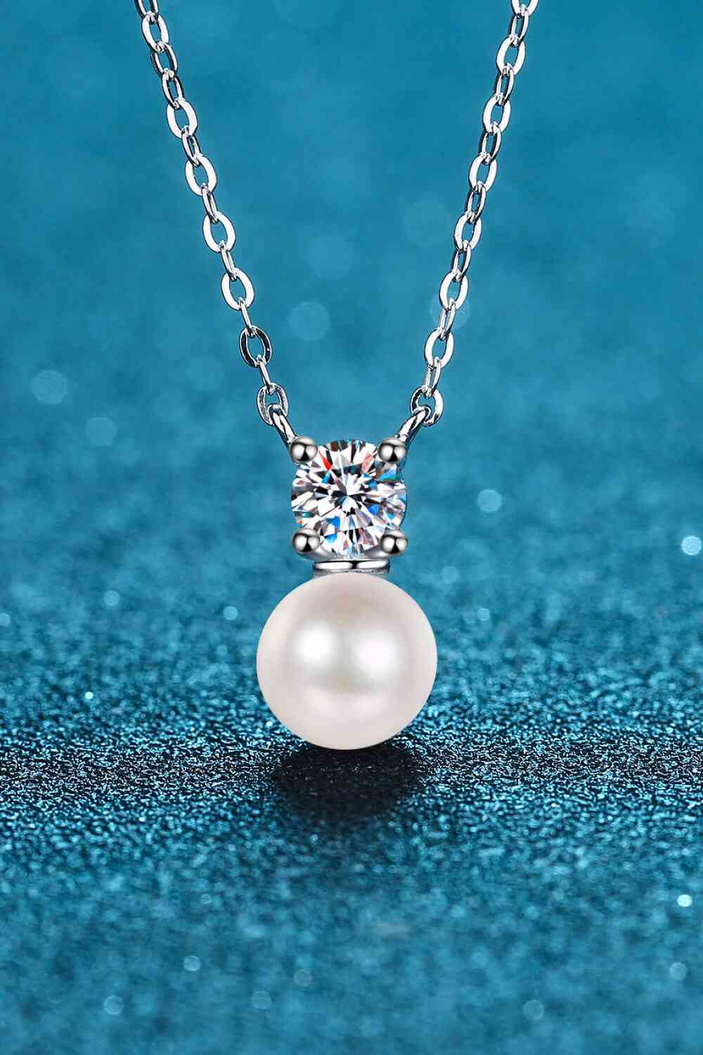 925 Sterling Silver Freshwater Pearl Moissanite Necklace