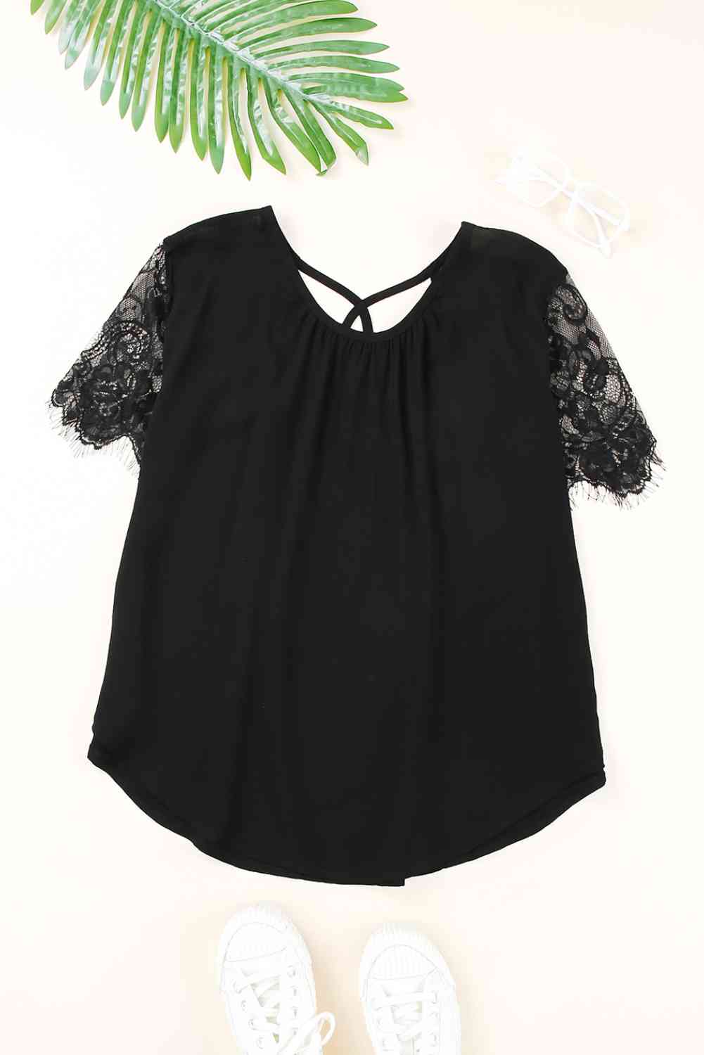 Strappy Neck Spliced Lace Eyelash Trim Blouse